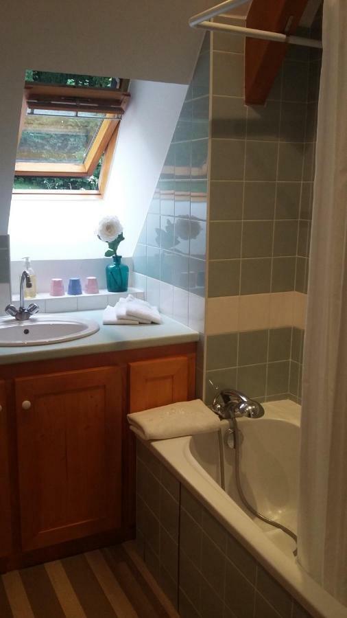 Les Fontenottes Bed & Breakfast Besancon Luaran gambar